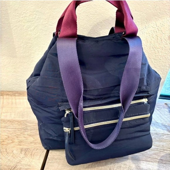 Stella & Dot Zip It Convertible Tote Bag - Picture 4 of 6